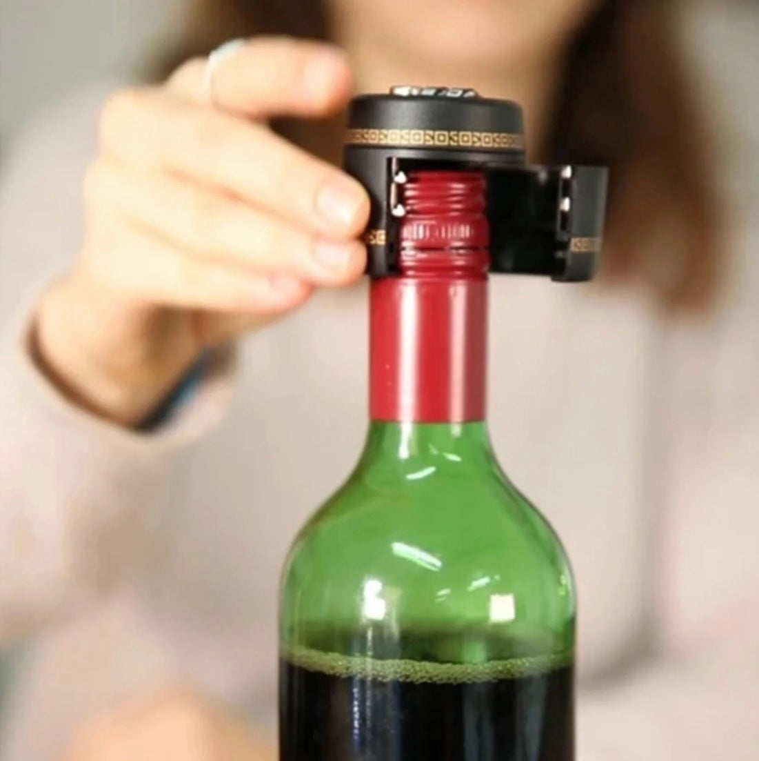 Wino Lock - Your bottle, your rules!